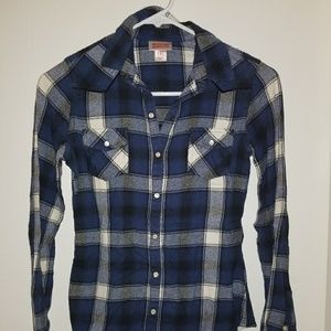 Mossimo plaid shirt size xs